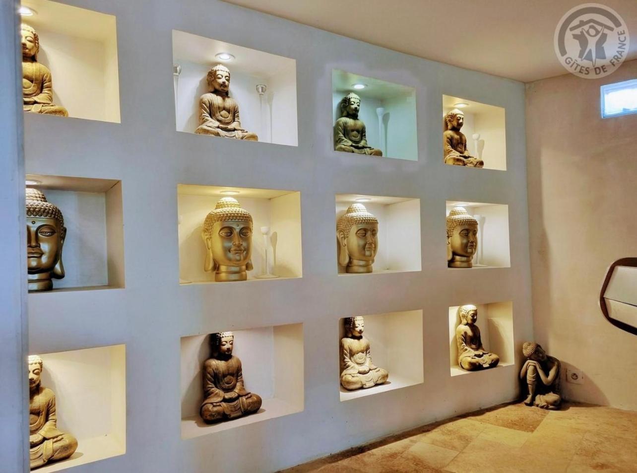 Buddha Beach Thoiry Туарі Екстер'єр фото